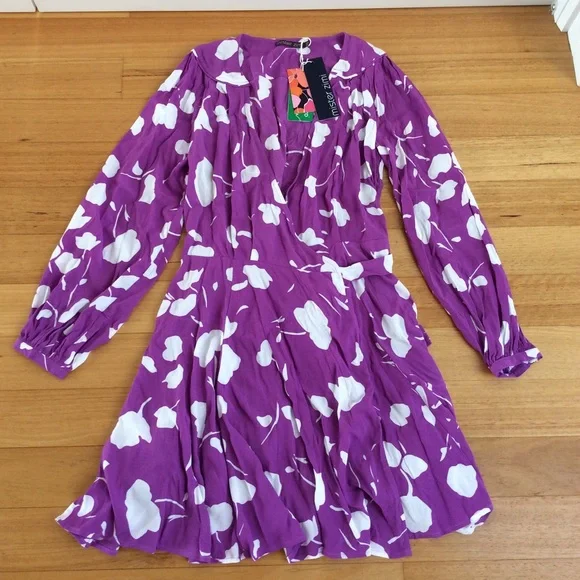 Mister Zimi dress ✨ - Picture 1 of 7